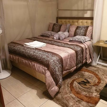 Mercy-Phillips Apartments Located At Eagle Tower Building Nairobi City Centre Екстер'єр фото