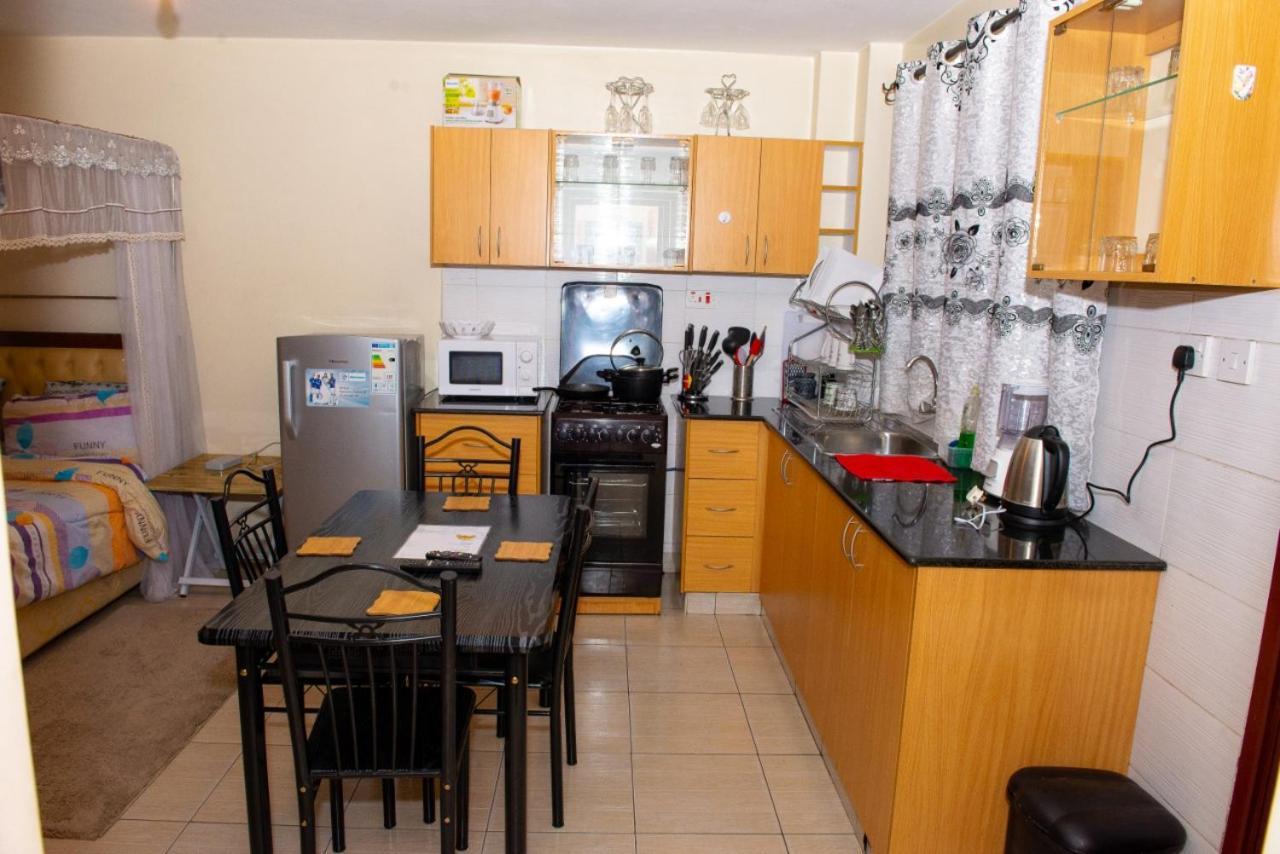 Mercy-Phillips Apartments Located At Eagle Tower Building Nairobi City Centre Екстер'єр фото