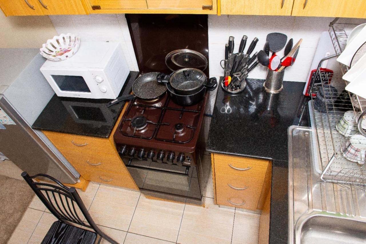 Mercy-Phillips Apartments Located At Eagle Tower Building Nairobi City Centre Екстер'єр фото