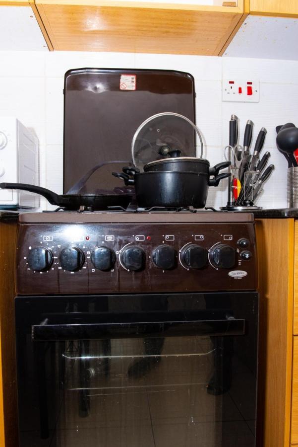 Mercy-Phillips Apartments Located At Eagle Tower Building Nairobi City Centre Екстер'єр фото