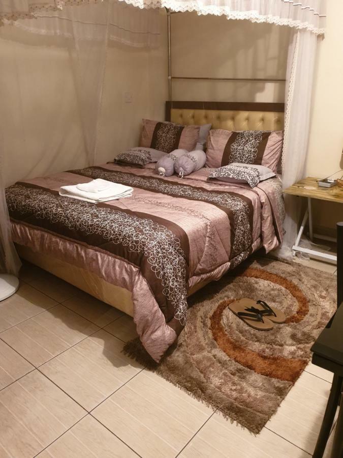 Mercy-Phillips Apartments Located At Eagle Tower Building Nairobi City Centre Екстер'єр фото