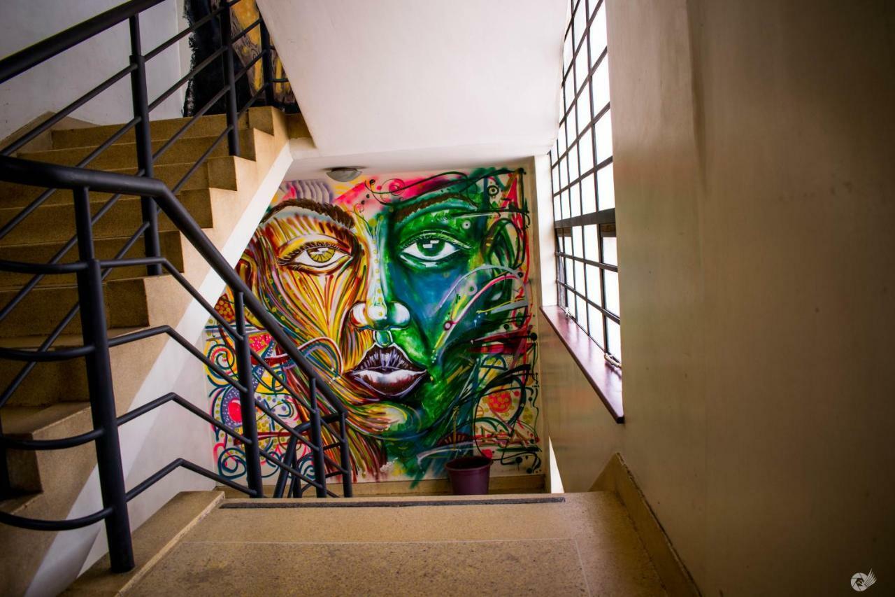 Mercy-Phillips Apartments Located At Eagle Tower Building Nairobi City Centre Екстер'єр фото