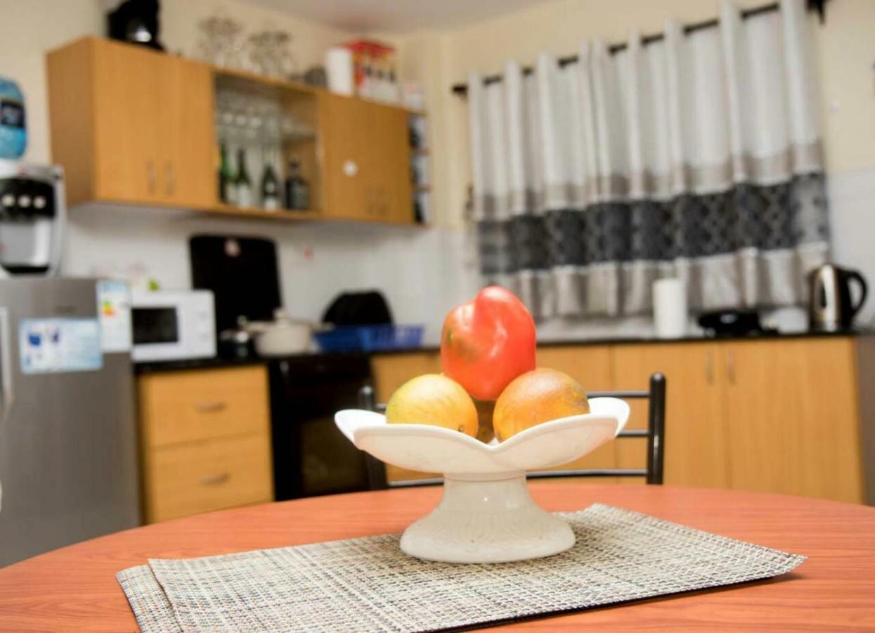 Mercy-Phillips Apartments Located At Eagle Tower Building Nairobi City Centre Екстер'єр фото