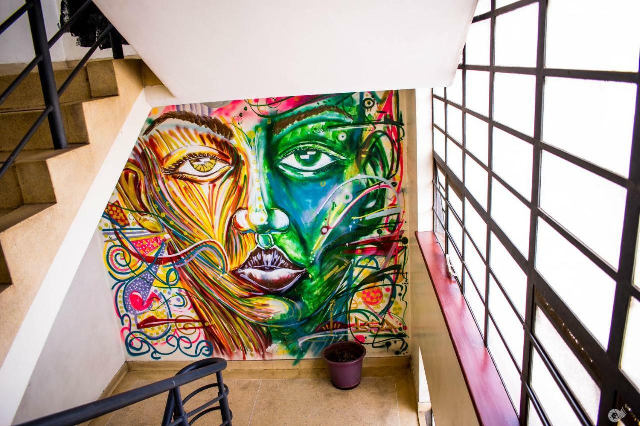 Mercy-Phillips Apartments Located At Eagle Tower Building Nairobi City Centre Екстер'єр фото