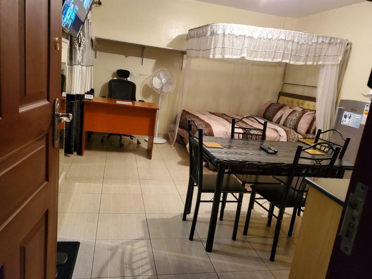 Mercy-Phillips Apartments Located At Eagle Tower Building Nairobi City Centre Екстер'єр фото